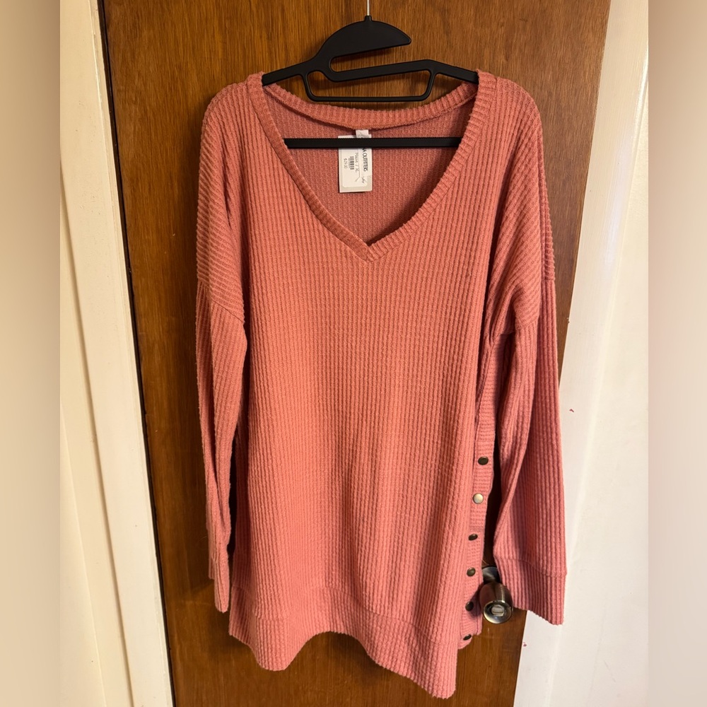 New Without Tags - Zenana Outfitters Mauve Size 1X Waffle Knit V-Neck Pullover